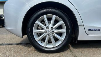 Lexus CT 200h 1.8 SE-L Premier 5dr CVT Auto with Parking Sensors  Heated 