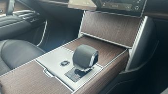 Land Rover Range Rover 3.0 P460e HSE 4dr Auto panoramic roof  privacy glass VAT Q(PRICE