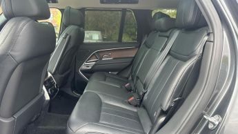 Land Rover Range Rover 3.0 P460e HSE 4dr Auto panoramic roof  privacy glass VAT Q(PRICE