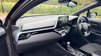 Toyota CHR 1.8 Hybrid Design 5dr CVT (Keyless Entry/Go)(Navigation)(Heated 