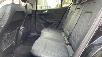Ford Focus 1.0 EcoBoost Hybrid mHEV 125 Titanium X Ed 5dr
