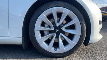 Tesla Model 3 Long Range AWD 4dr Auto - Fixed Panoramic Glass Roof - Heated Se