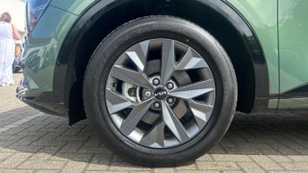 Kia Sportage 1.6T GDi HEV GT-Line S 5dr Auto with Pan Roof  Carplay  360 Cam 