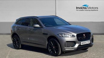 Jaguar F-Pace 2.0d (180) Chequered Flag 5dr Auto AWD - Navigation Pro - Heated