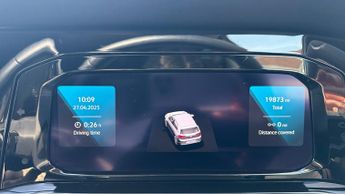Volkswagen Golf 2.0 TDI 150 Style 5dr DSG Auto with Apple Carplay  Adaptive Crui