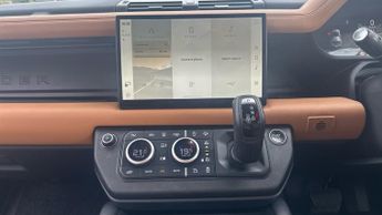 Land Rover Defender 3.0 D300 X-Dynamic HSE 110 5dr Auto (7 Seat) - 22 Inch Alloy Whe