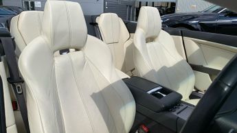 Aston Martin DB9 Volante V12 2dr Volante Touchtronic
