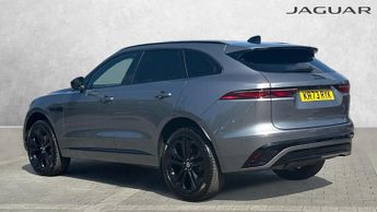 Jaguar F-PACE 2.0 P250 R-Dynamic HSE Black 5dr Auto AWD fixed panoramic roof  