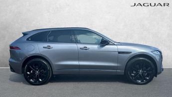 Jaguar F-PACE 2.0 P250 R-Dynamic HSE Black 5dr Auto AWD fixed panoramic roof  