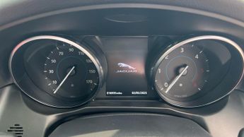 Jaguar XF Sportbrake XF R-SPORT D AWD AUTO - Very High Spec inc Panoramic Glass Sunro