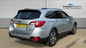 Subaru Outback 2.5i SE Premium 5dr Lineartronic