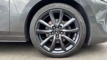 Mazda 3 2.0 e-Skyactiv G MHEV Sport Lux 5dr Auto
