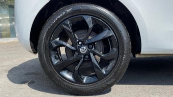 Vauxhall Corsa 1.4 (75) Griffin 3dr