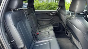 Audi Q7 55 TFSI Quattro Black Edition 5dr Tiptronic