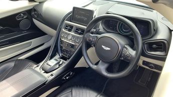 Aston Martin DB11 V8 Volante 2dr Touchtronic Auto