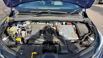 Renault Captur 1.6 E-TECH full hybrid 145 Evolution 5dr Auto (Rear Sensors)(Nav