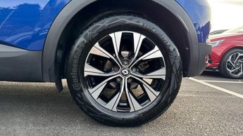 Renault Captur 1.6 E-TECH full hybrid 145 Evolution 5dr Auto (Rear Sensors)(Nav
