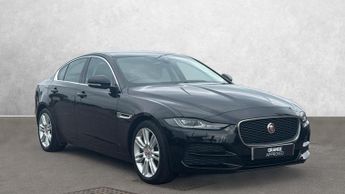 Jaguar XE 2.0d SE 