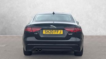 Jaguar XE 2.0d SE 