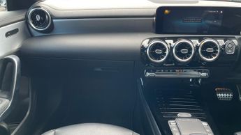 Mercedes-Benz CLA-Class CLA 180 AMG Line 4dr Tip Auto (Parktronic Park Assist)(Navigatio