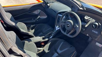 McLaren 750S Spider V8 2dr SSG Auto MSO Paint