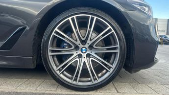 BMW 5 Series 530D XDRIVE M SPORT AUTO 5dr HUD  Harmon kardon sound system  pr