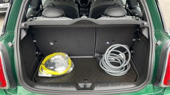 Mini Hatch 135kW Cooper S Level 2 33kWh 3dr Auto