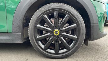 Mini Hatch 135kW Cooper S Level 2 33kWh 3dr Auto
