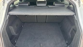 Jaguar E-PACE 1.5 P270e R-Dynamic HSE Black 5dr Auto Panoramic roof  20 inch B