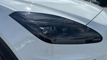 Jaguar E-PACE 1.5 P270e R-Dynamic HSE Black 5dr Auto Panoramic roof  20 inch B