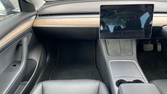Tesla Model 3 Long Range AWD 4dr Auto - Fixed Panoramic Glass Roof - Heated Se