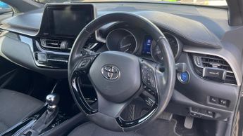 Toyota CHR 1.8 Hybrid Design 5dr CVT - Heated Front Seats - Reverse Camera 