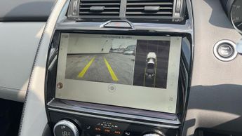 Jaguar E-PACE 1.5 P300e R-Dynamic SE 5dr Auto - Panoramic Sunroof - 20 inch Bl