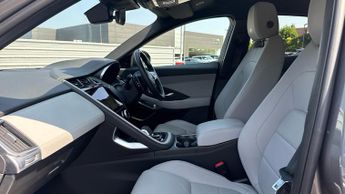 Jaguar E-PACE 1.5 P300e R-Dynamic SE 5dr Auto - Panoramic Sunroof - 20 inch Bl