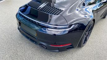 Porsche 911 GTS 2dr PDK