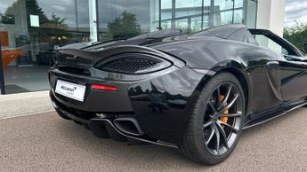 McLaren 570S Spider V8 2dr SSG Auto