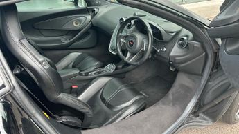McLaren 570S Spider V8 2dr SSG Auto