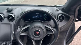 McLaren 570S Spider V8 2dr SSG Auto