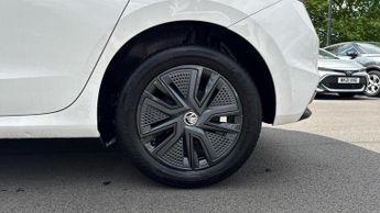 Skoda Fabia 1.0 TSI Colour Edition 5dr (Rear Parking Sensors)(Apple Carplay/