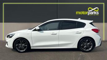 Ford Focus 1.0 EcoBoost 125 ST-Line 5dr with Front and Rear Parking Sensors
