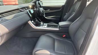 Jaguar XF Sportbrake P300 Sport