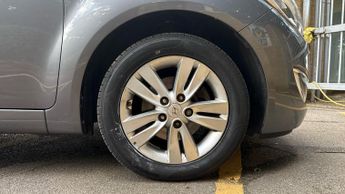 Hyundai iX20 1.6 Active 5dr Auto