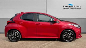Toyota Yaris 1.5 Hybrid Design 5dr CVT