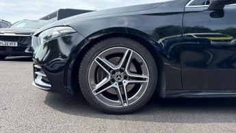 Mercedes-Benz A-Class A220 AMG Line Premium 5dr Auto (Keyless Entry/Go)(Heated Front S