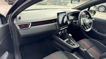Renault Clio 1.3 TCe 130 RS Line 5dr EDC (Navigation)(Wireless Charger)(Cruis
