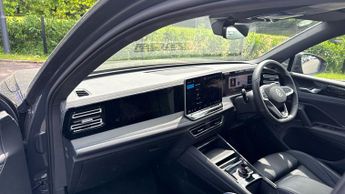 Volkswagen Tiguan 1.5 TSI 272 eHybrid R-Line 5dr DSG (Heated/Ventilated Front Seat