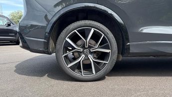 Volkswagen Tiguan 1.5 TSI 272 eHybrid R-Line 5dr DSG (Heated/Ventilated Front Seat