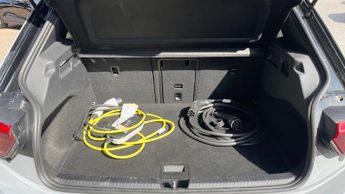 Volkswagen ID3 150kW Family Pro Performance 58kWh 5dr Auto