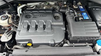 Volkswagen Tiguan 2.0 TDi 115 S 5dr (Bluetooth Connectivity)(Automatic Headlights)