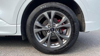 Ford Kuga 2.5 PHEV ST-Line 5dr CVT - Ford SYNC3 Navigation System - Front 